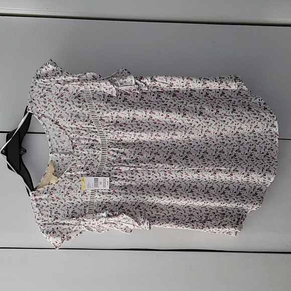 Roebuck & Co. Tops - 14. FLOWY Rayon top
